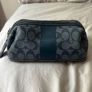 Coach Men’s Toiletries Bag